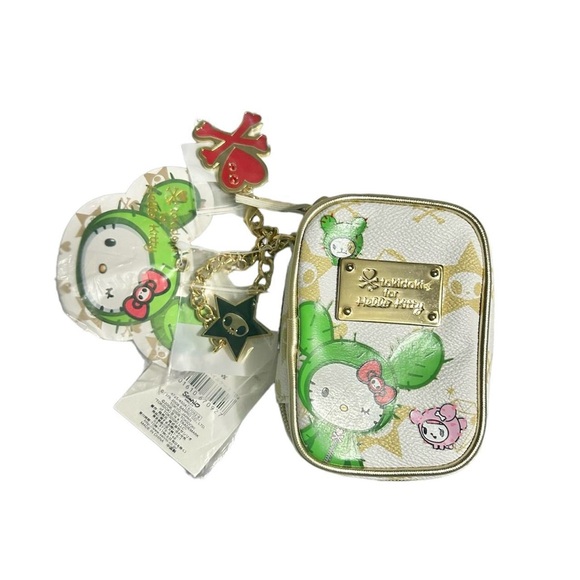 Tokidoki x Hello Kitty Pouch - Picture 1 of 4
